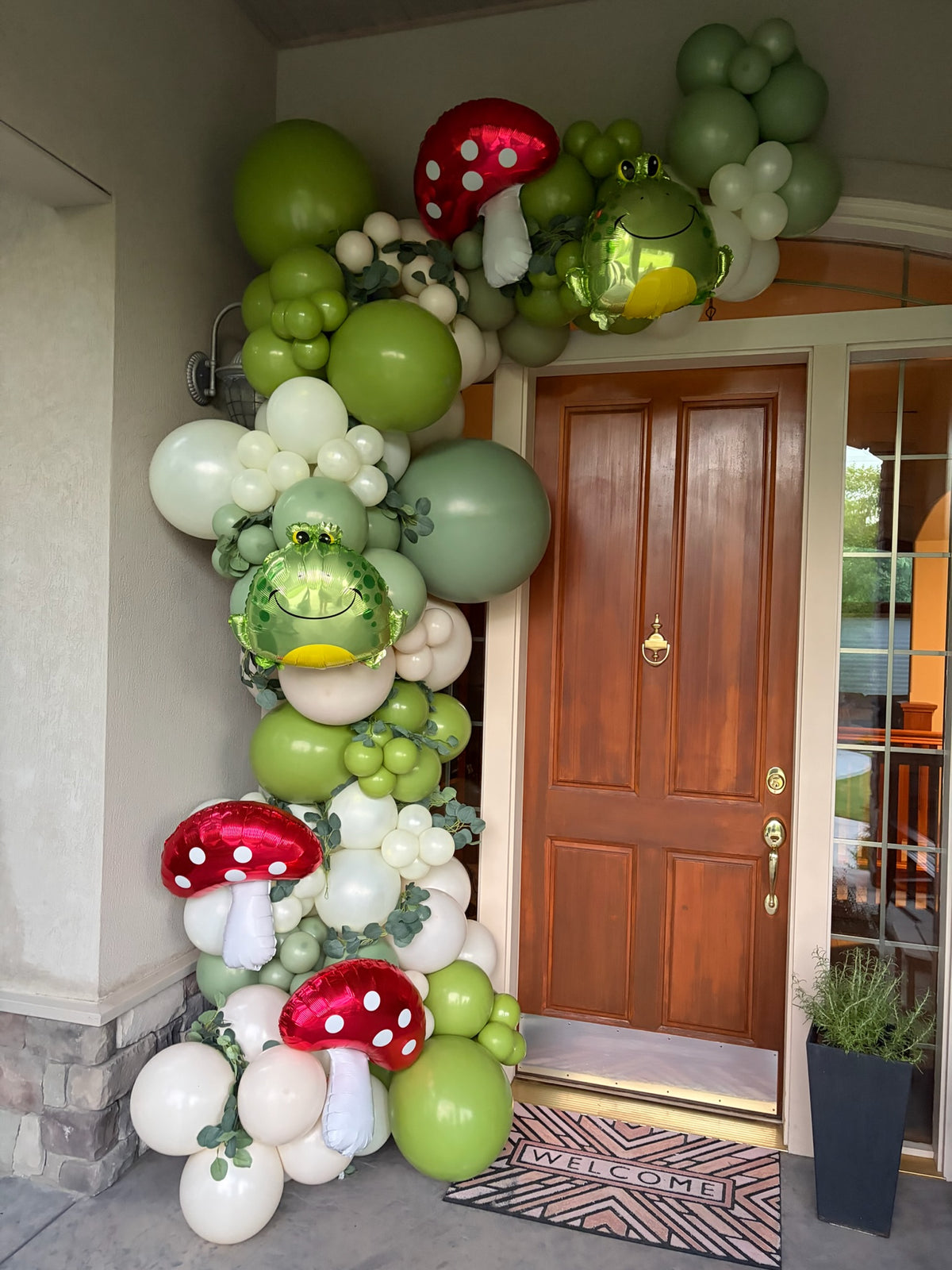Balloon garland around a front door