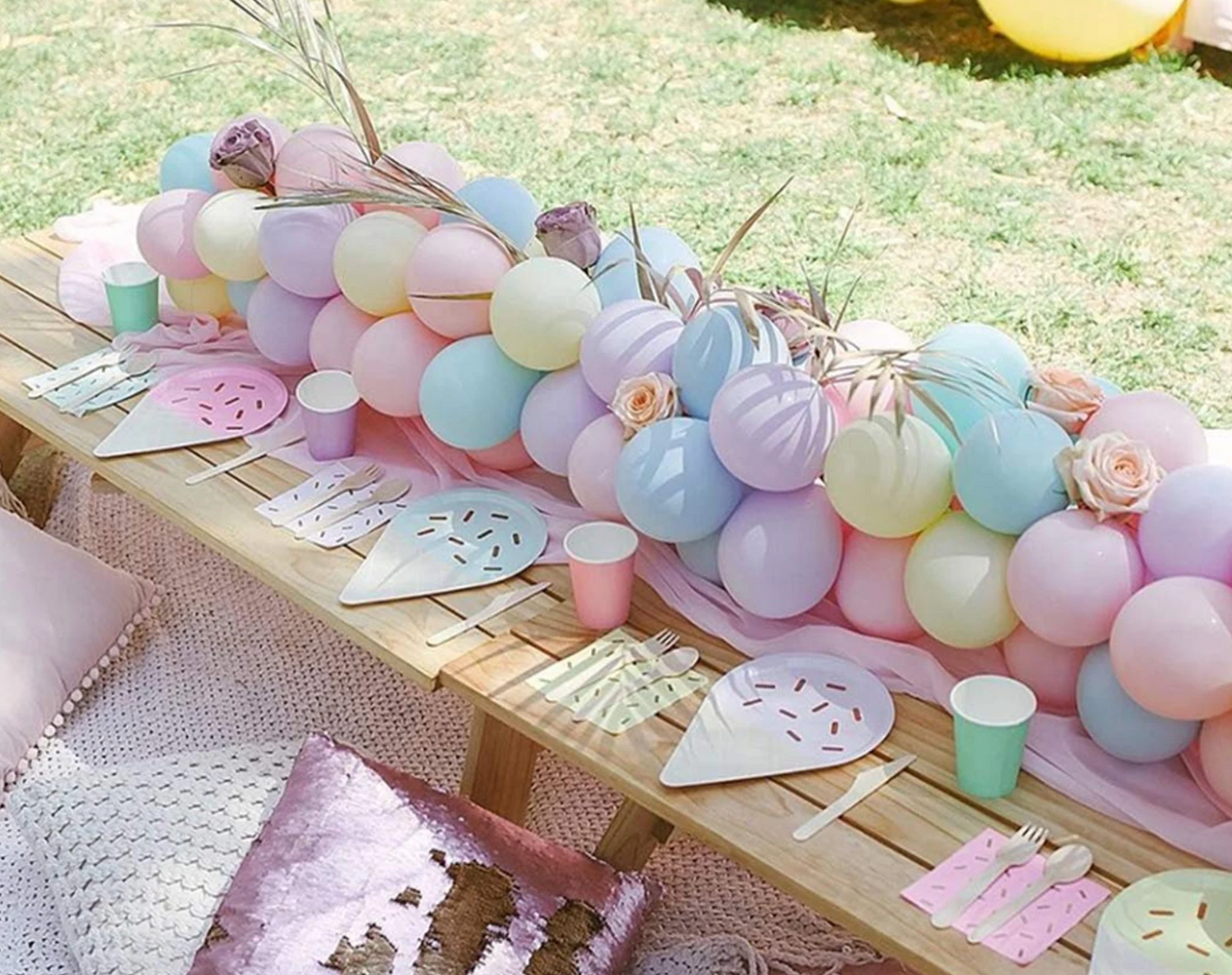 Mini Garland Centerpiece